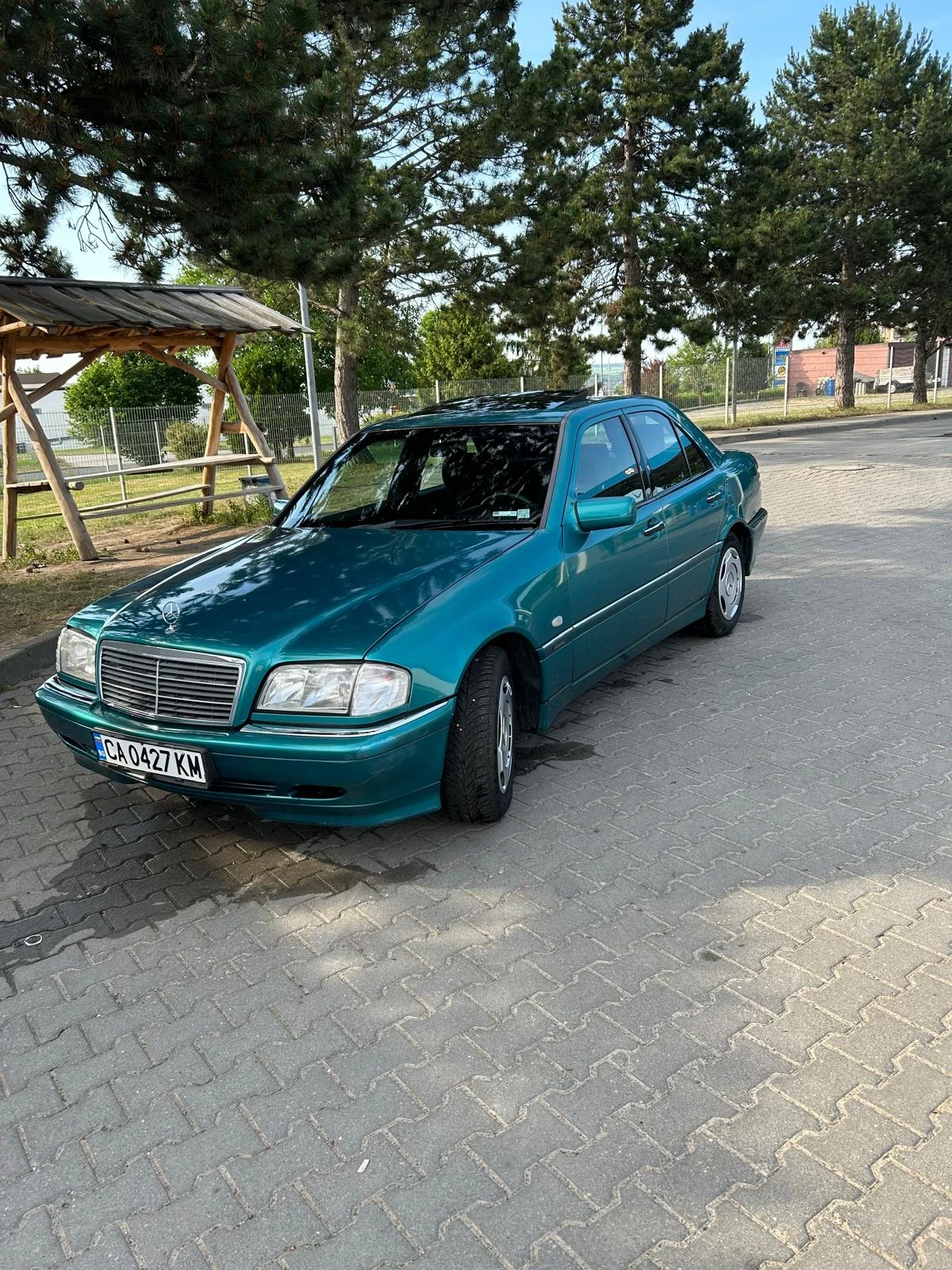 Mercedes-Benz C 200, снимка 8 - Автомобили и джипове - 54991249