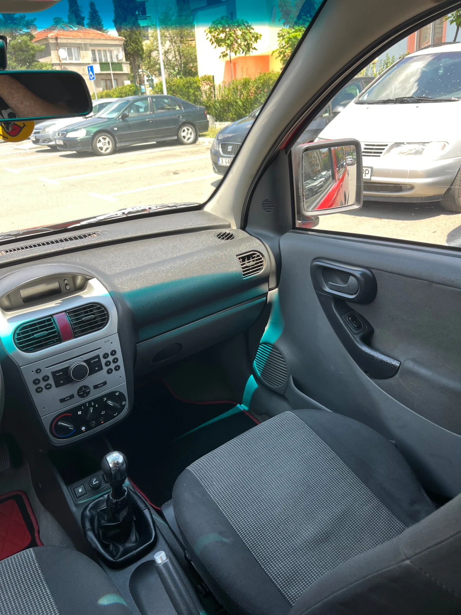 Opel Combo 1.6CNG, снимка 12 - Автомобили и джипове - 55422243