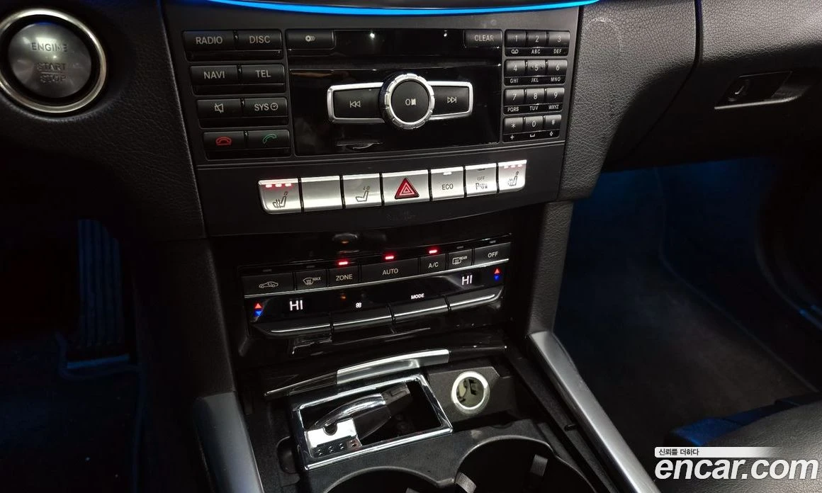 Mercedes-Benz E 250 E250 CDI 4MATIC, снимка 16 - Автомобили и джипове - 55685039