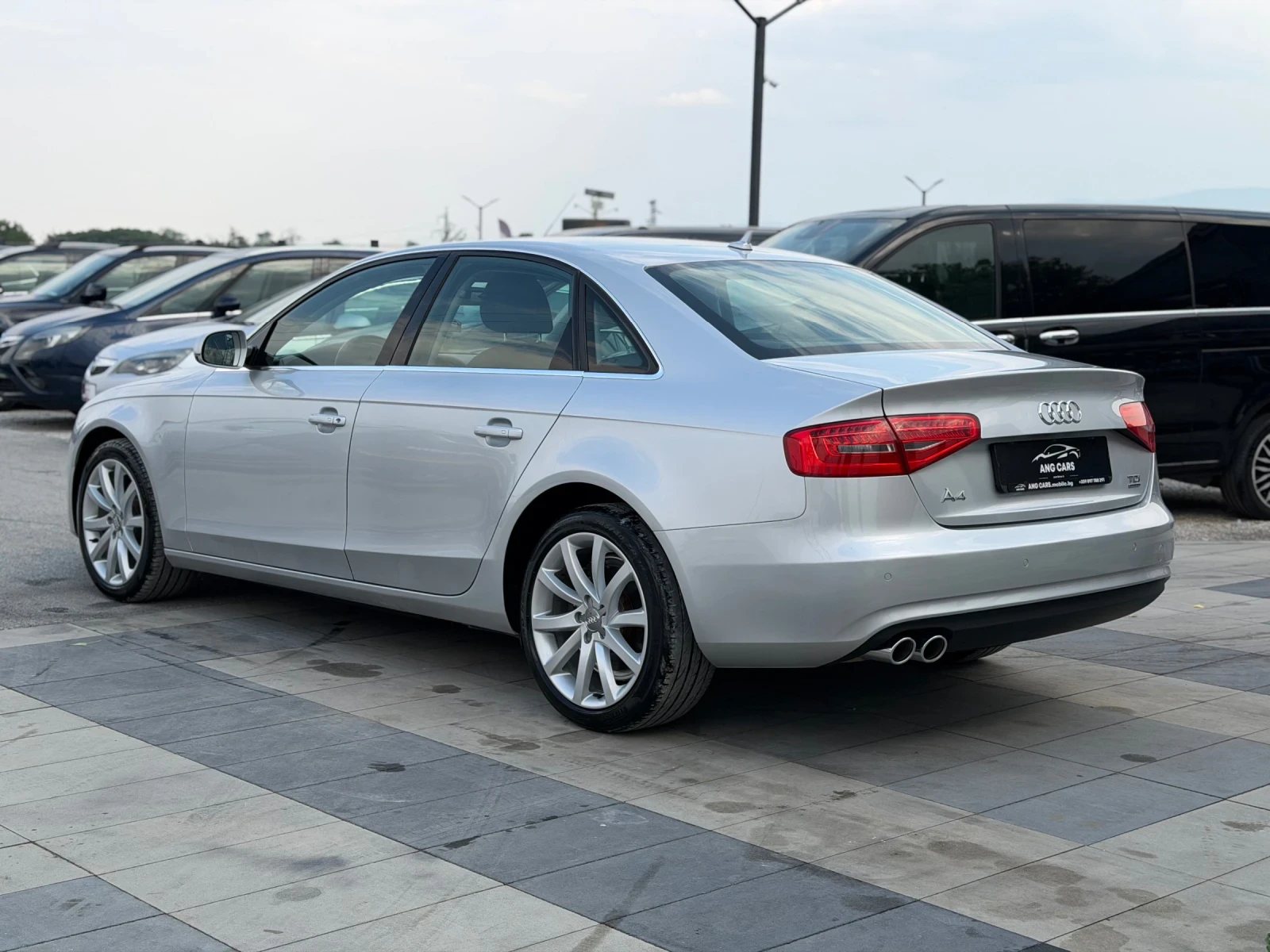Audi A4 * 2.0TDI* Quattro* Facelift* 2013* , снимка 4 - Автомобили и джипове - 55710715