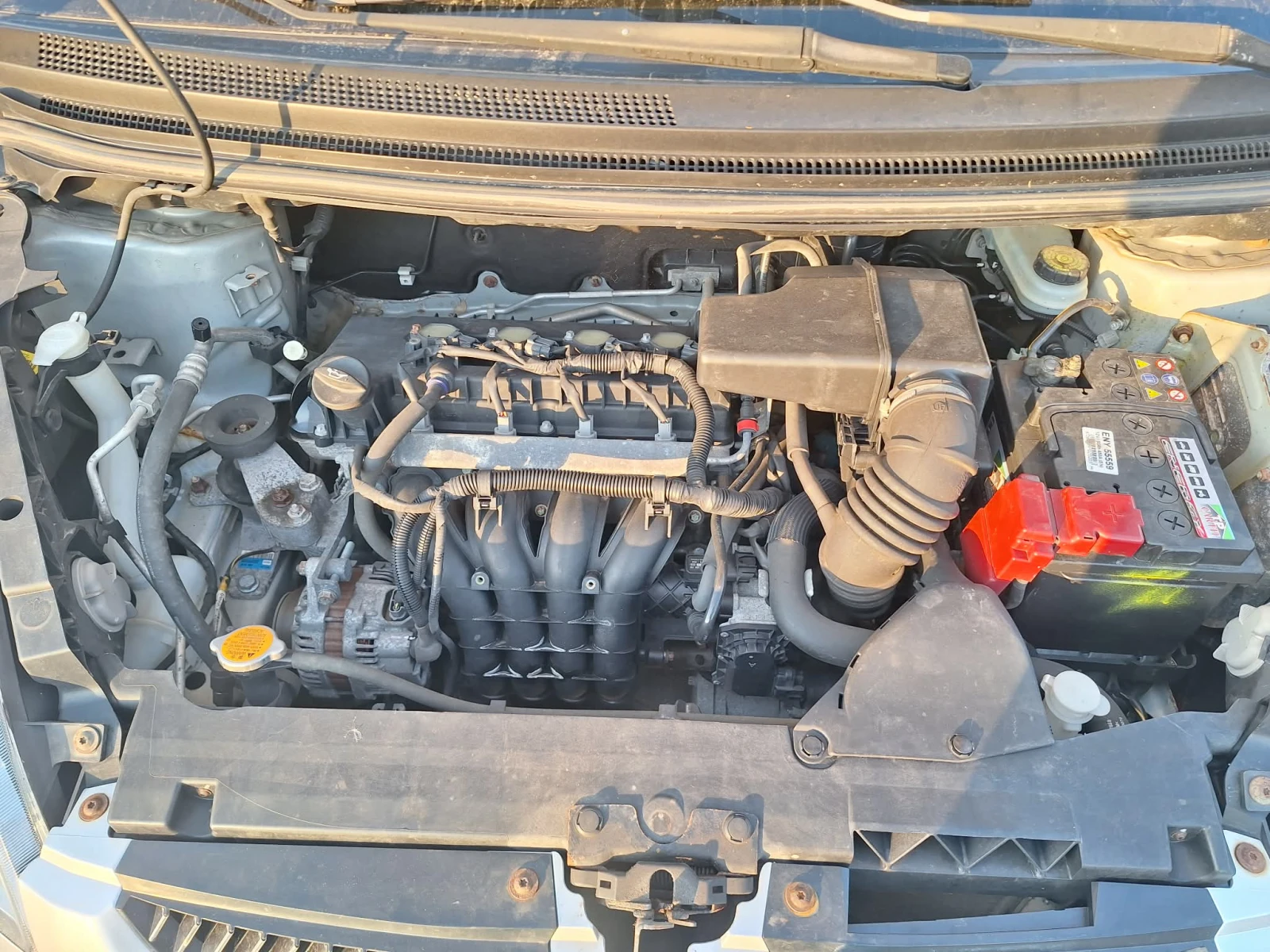 Mitsubishi Colt 1.3i klima, снимка 11 - Автомобили и джипове - 55798952