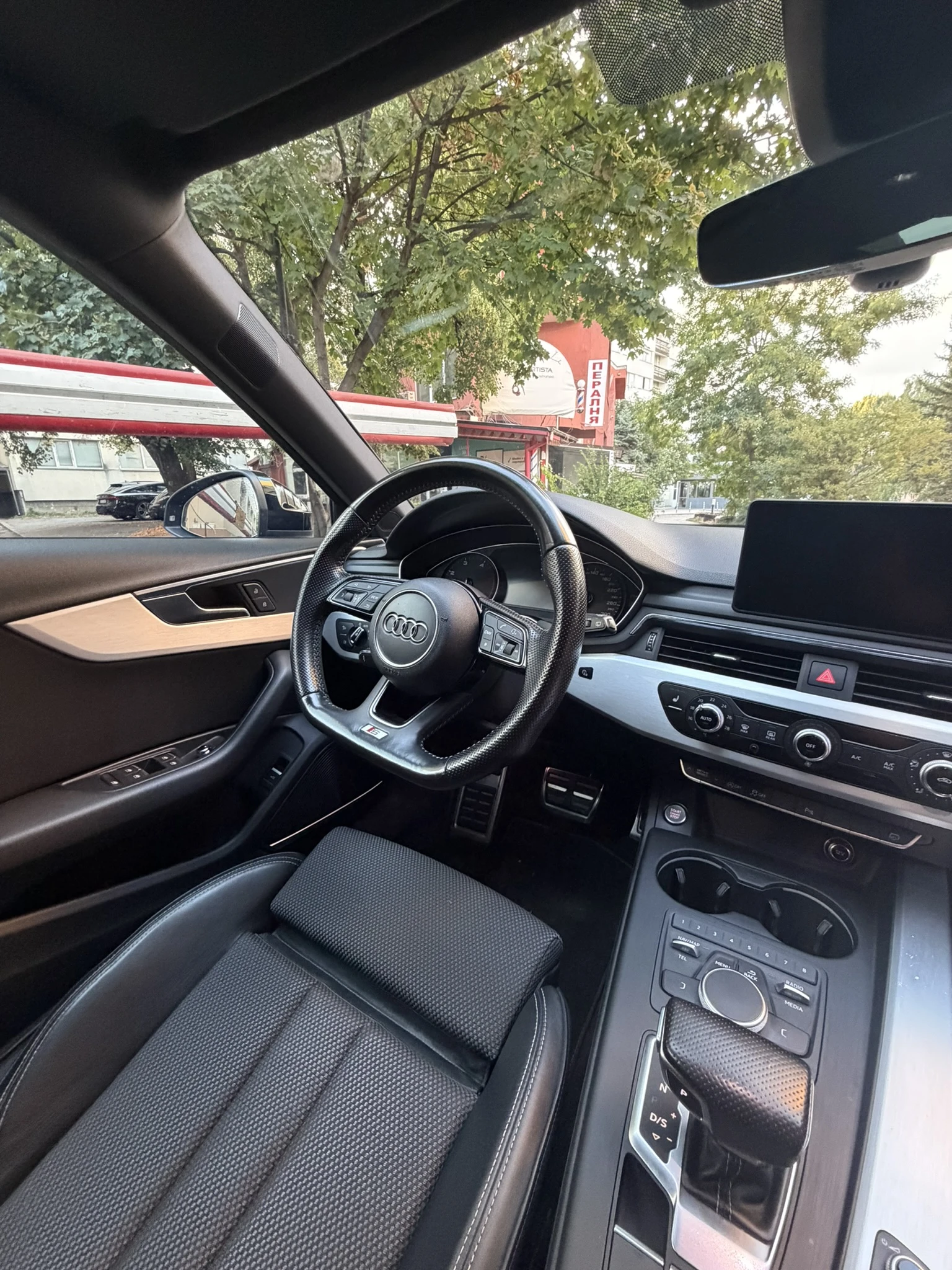 Audi A4, снимка 9 - Автомобили и джипове - 56127987