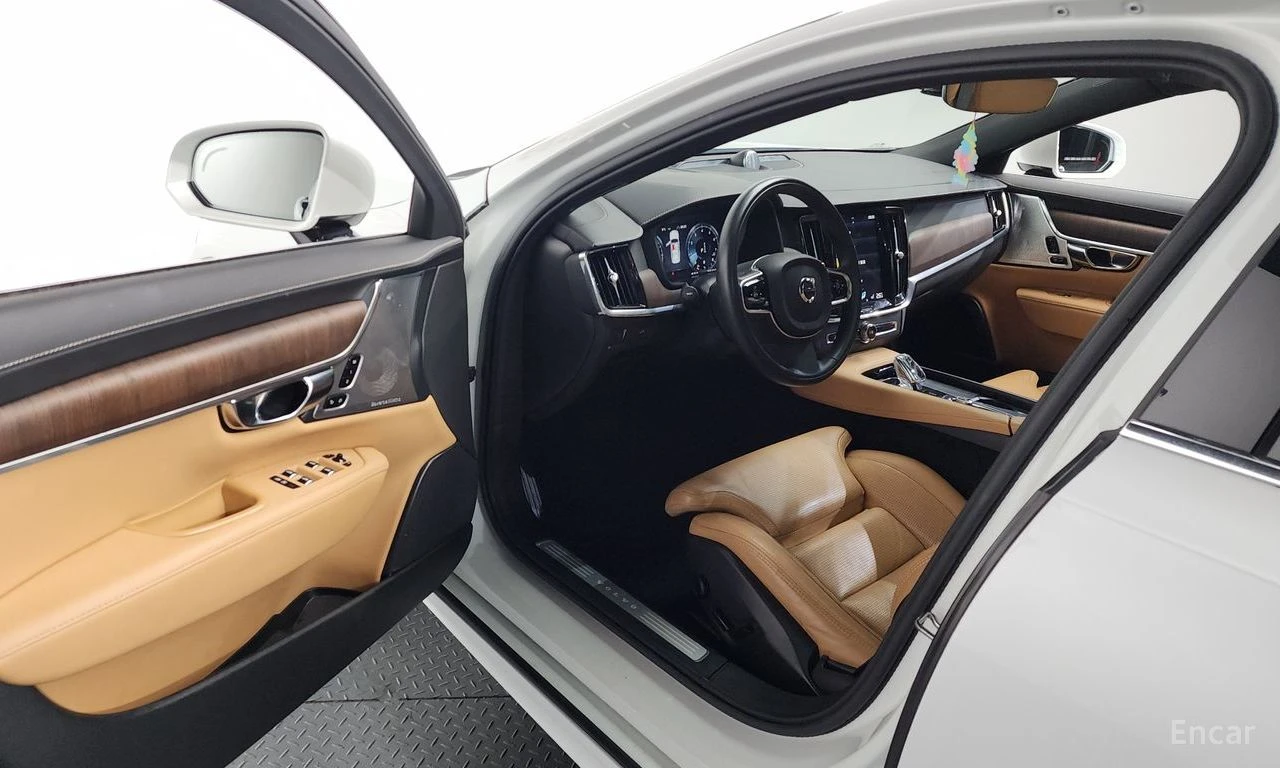 Volvo S90 B6* AWD* INSCRIPTION* ОБДУХВАНЕ* ДИСТРОНИК* ХЕДЪП*, снимка 5 - Автомобили и джипове - 56151827