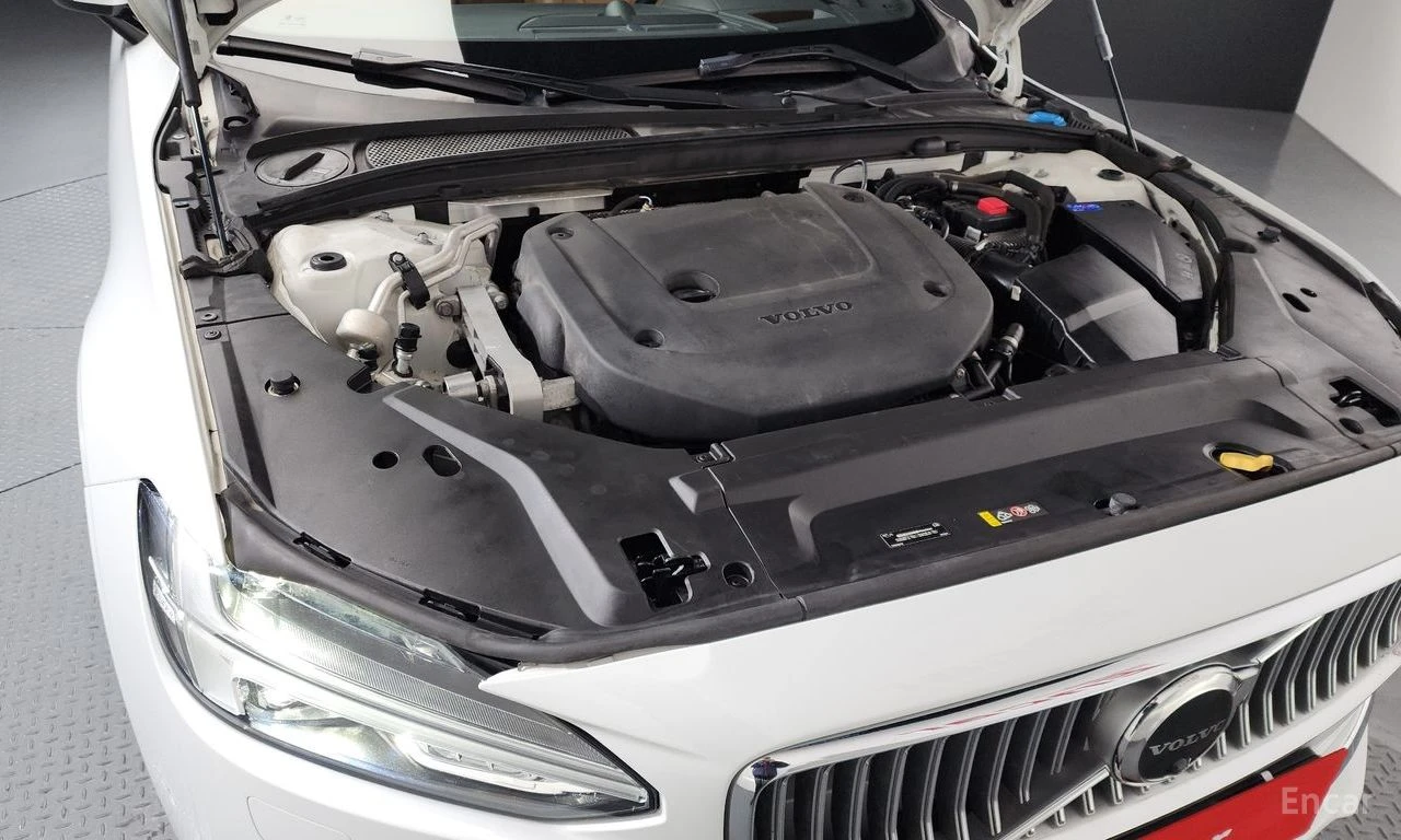 Volvo S90 B6* AWD* INSCRIPTION* ОБДУХВАНЕ* ДИСТРОНИК* ХЕДЪП*, снимка 17 - Автомобили и джипове - 56151827