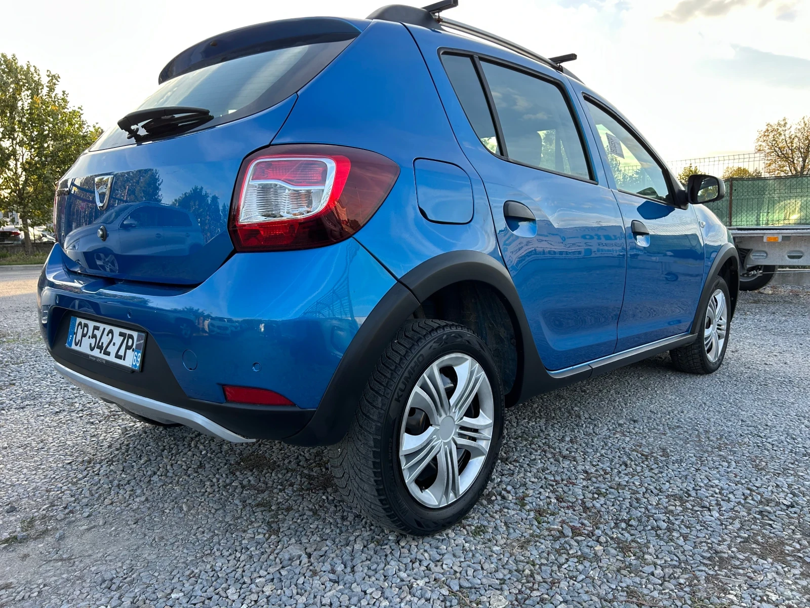 Dacia Sandero 1.5DCi/NAVi/STEPWAY/EURO 5B/90K.C. | Mobile.bg � ����������� 3