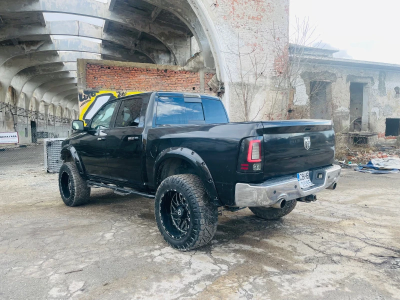 Dodge RAM 1500 5.7 Laramie, снимка 5 - Автомобили и джипове - 43869750