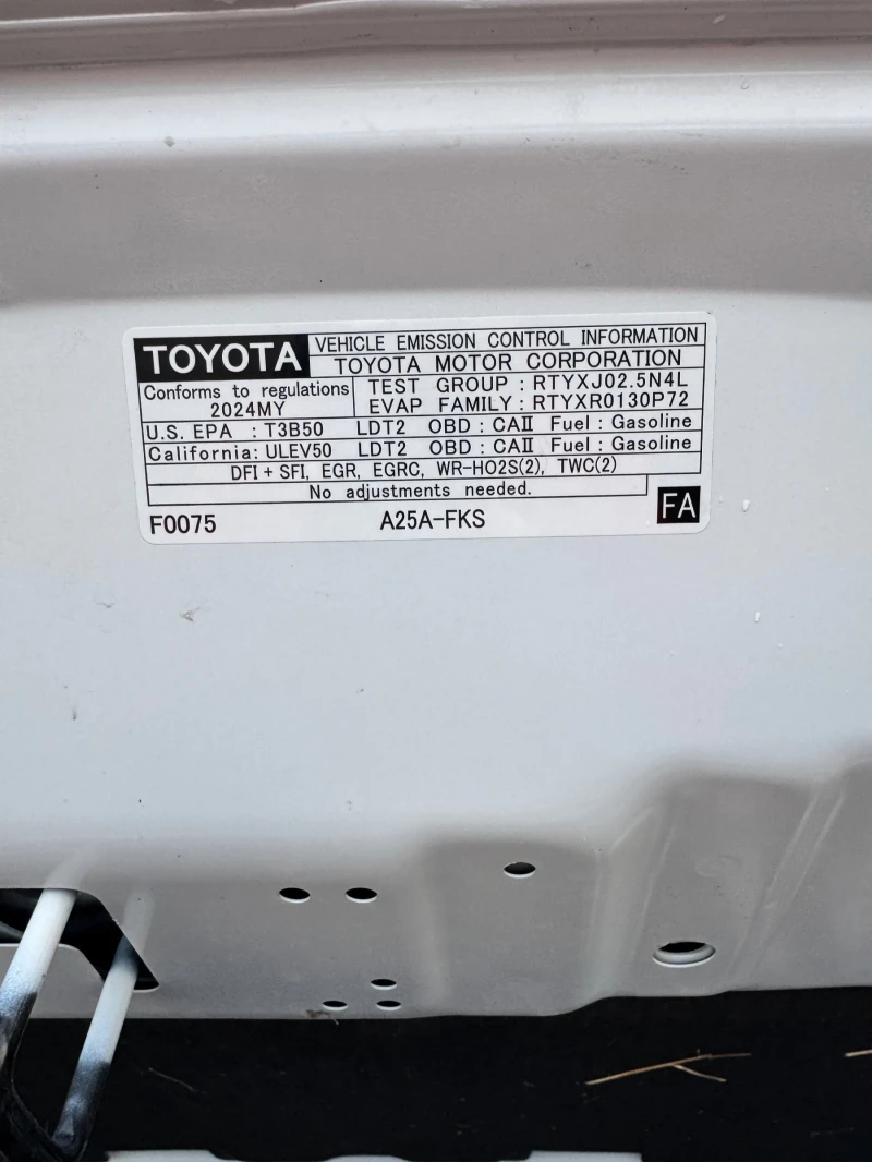 Toyota Rav4 2.5L L4 DOHC 16V AWD 8 Speed Automatic, снимка 14 - Автомобили и джипове - 48762038