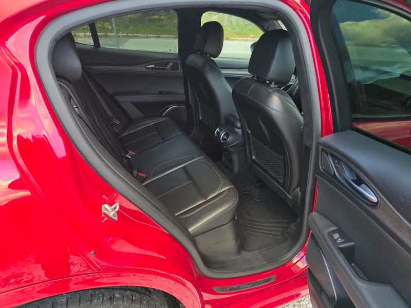 Alfa Romeo Stelvio Ti Q4, снимка 10 - Автомобили и джипове - 52170281