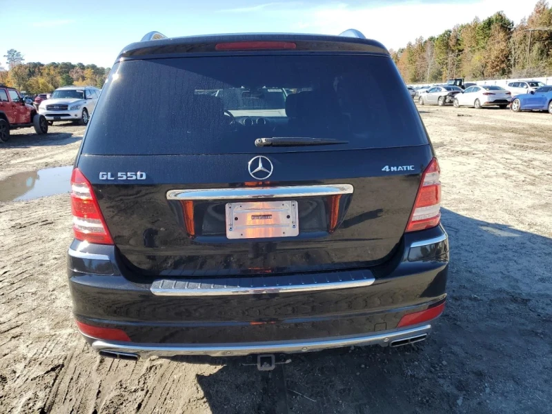 Mercedes-Benz GL 550 AMG 4 MATIC, снимка 6 - Автомобили и джипове - 52424325