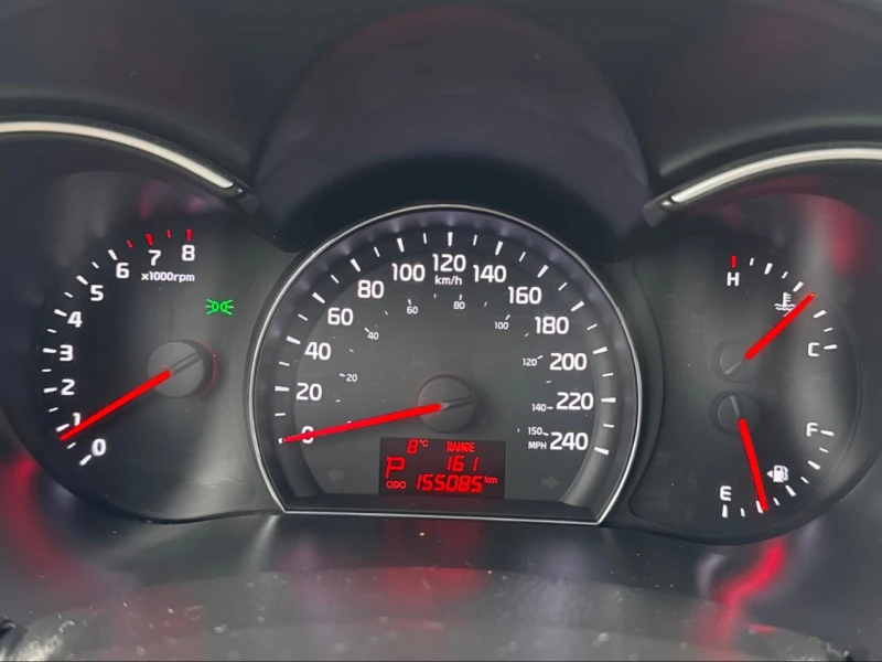 Kia Sorento 3.3i V6 4x4 * АвтоКредит* (ЦЕНА ДО БГ), снимка 10 - Автомобили и джипове - 52549666