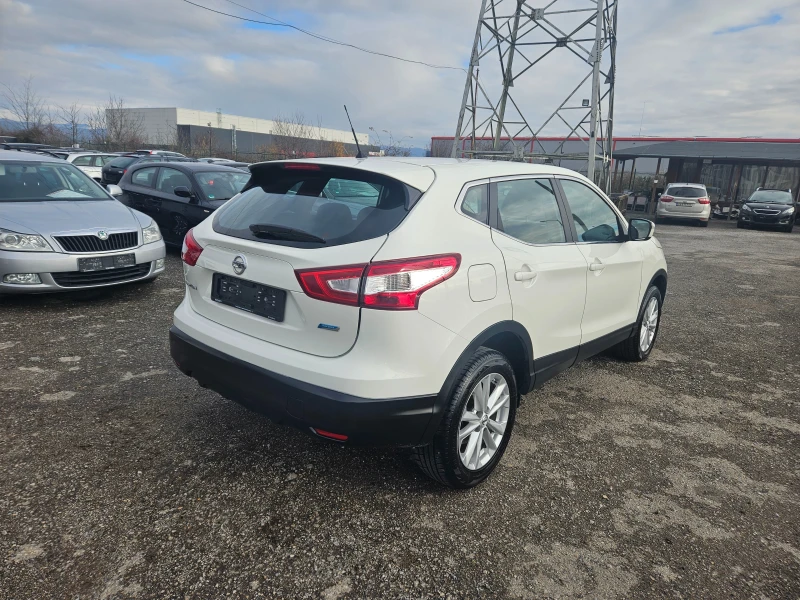 Nissan Qashqai 1.5DCI НАВИГАЦИЯ-КАМЕРА-ПЕРФЕКТЕН, снимка 4 - Автомобили и джипове - 52615155