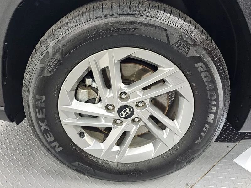 Hyundai Tucson Hyundai Tucson DIGITAL* DISTRONIC* ДВА КЛЮЧА* КАМЕ, снимка 5 - Автомобили и джипове - 55595787