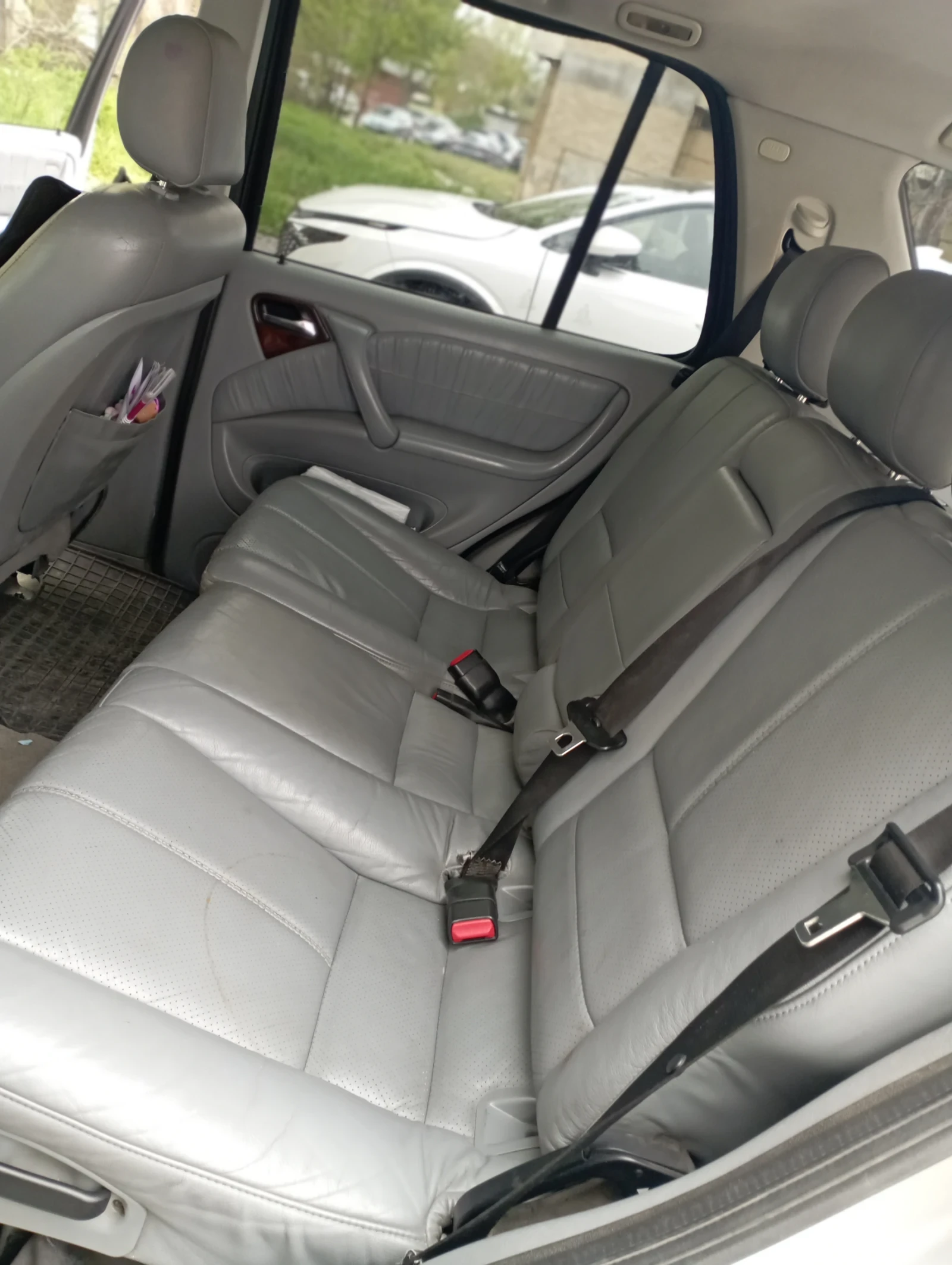 Mercedes-Benz ML 270  - изображение 10