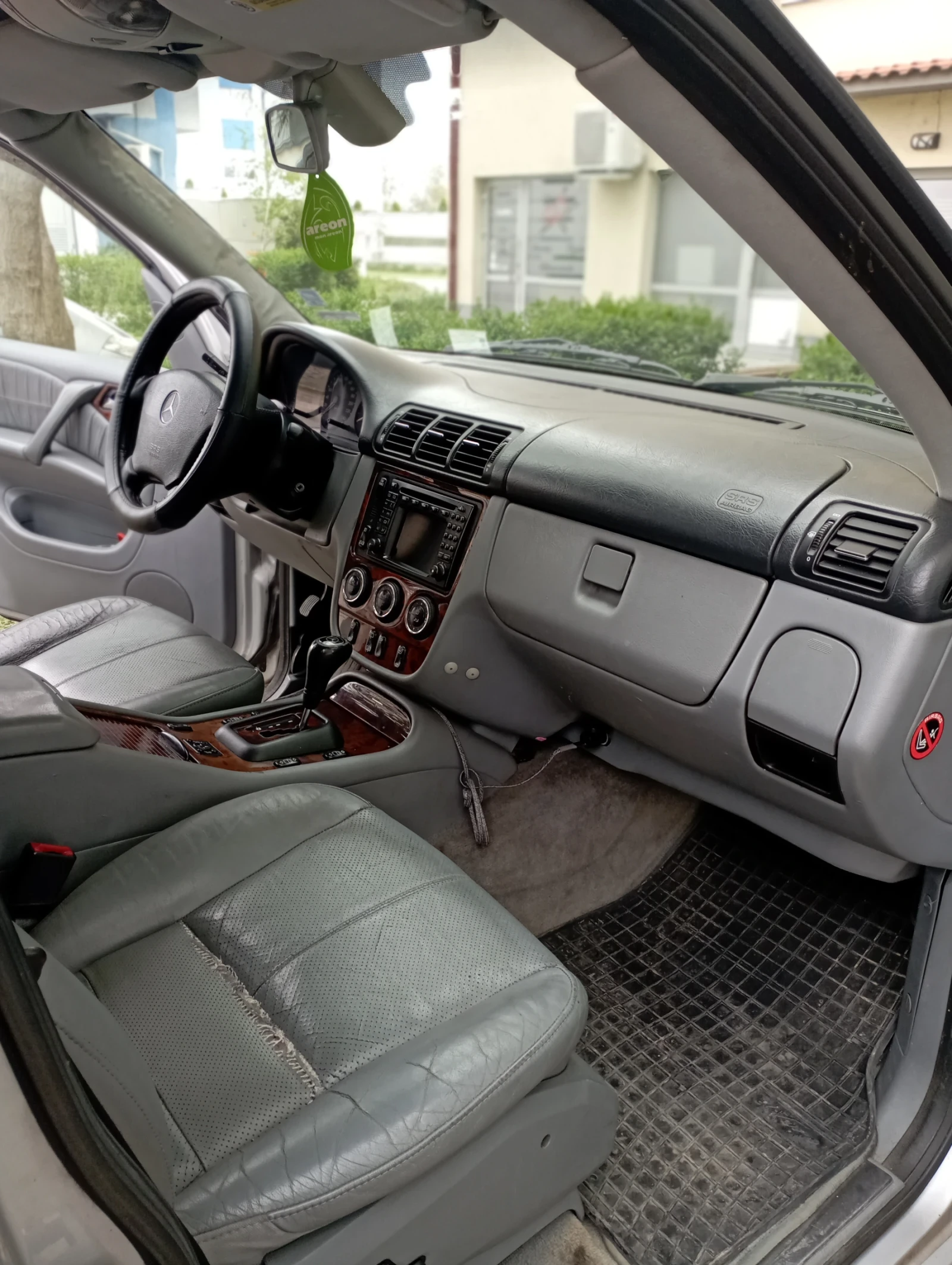 Mercedes-Benz ML 270  - изображение 4