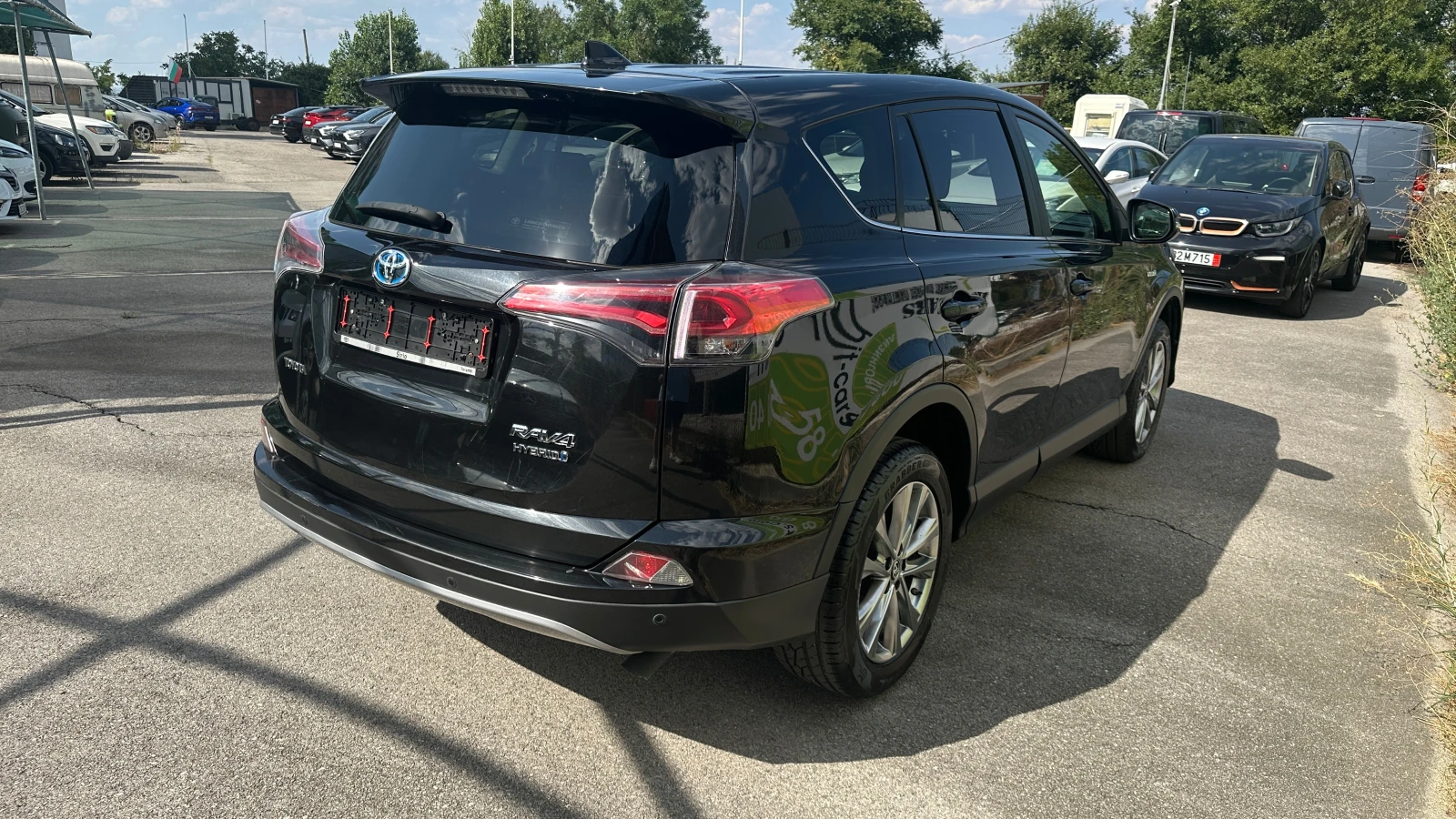 Toyota Rav4 Luxury 2.5 Hybrid 4x4 - изображение 6