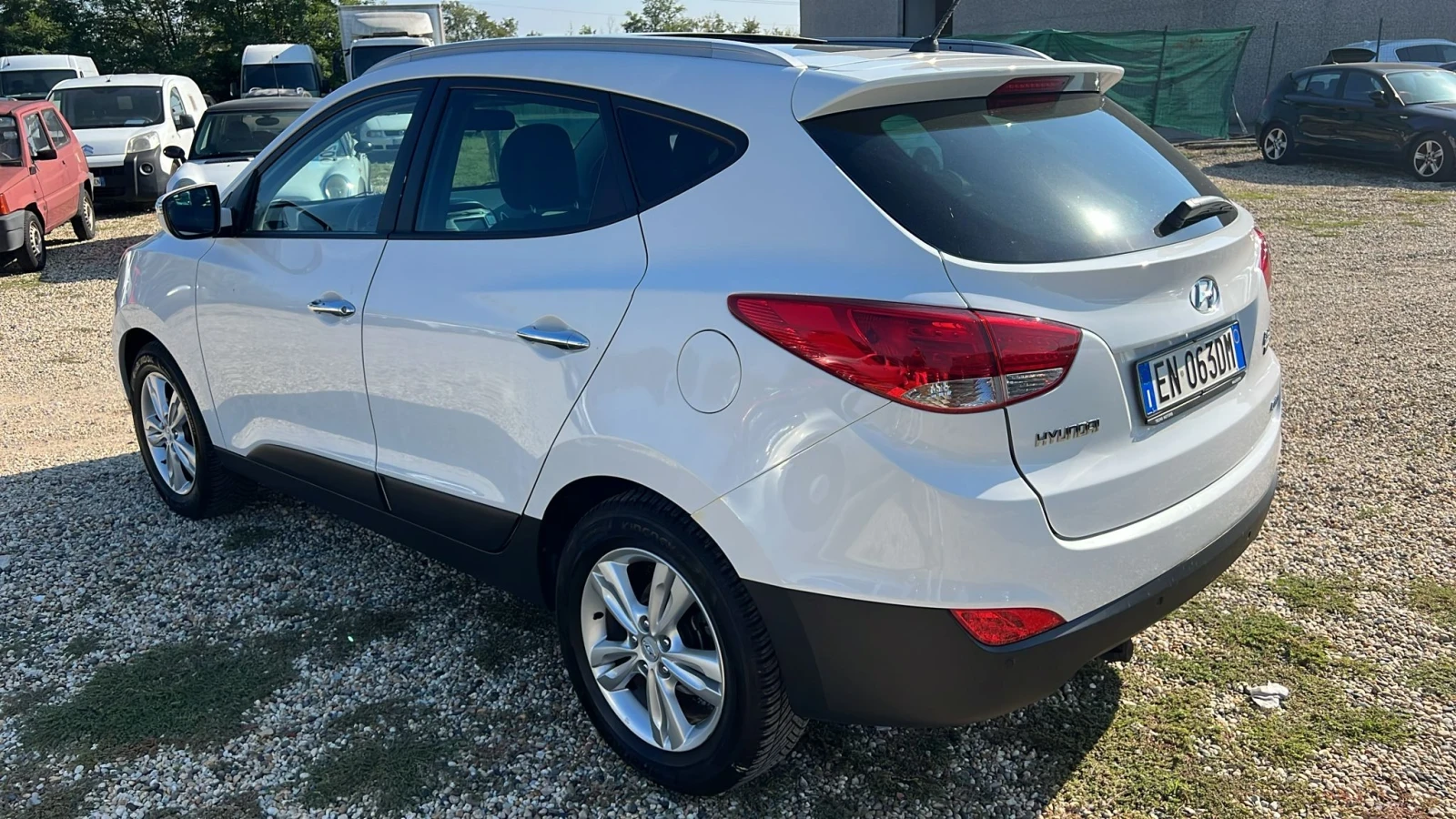 Hyundai IX35 2, 0-136к.с.4х4, 112х.км - изображение 4