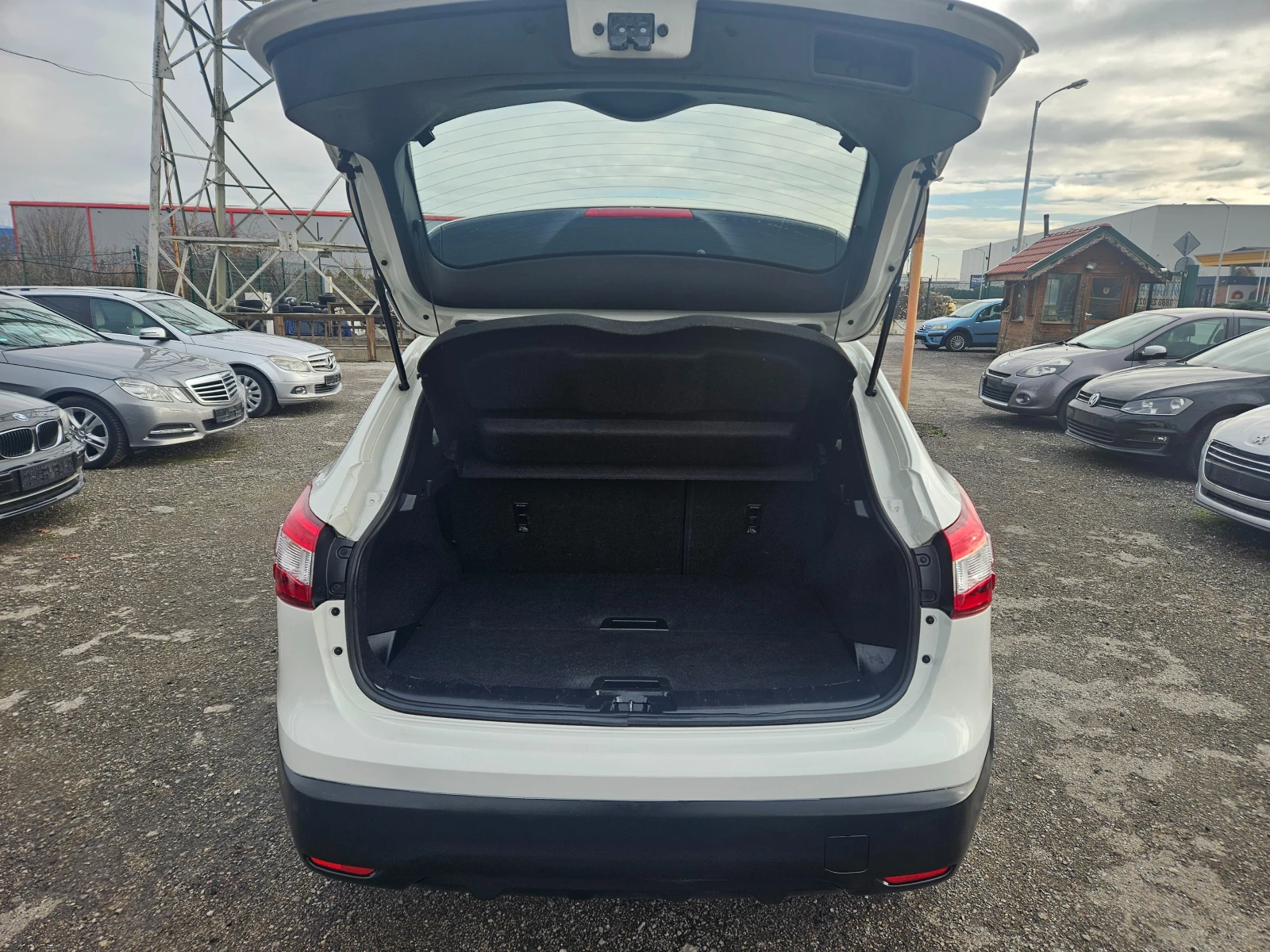 Nissan Qashqai 1.5DCI НАВИГАЦИЯ-КАМЕРА-ПЕРФЕКТЕН - изображение 7