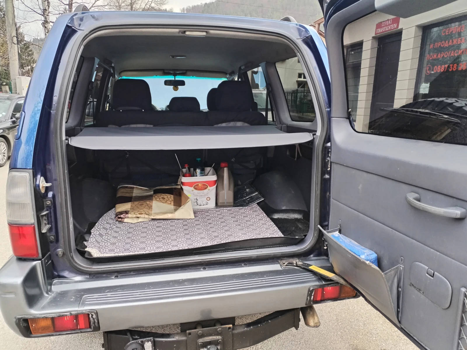 Toyota Land cruiser, снимка 8 - Автомобили и джипове - 53933272