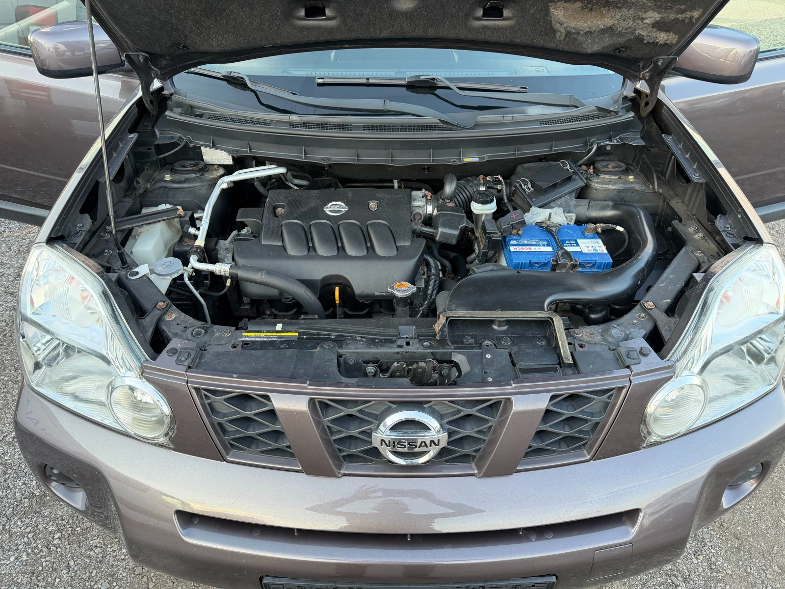 Nissan X-trail 2.0 , снимка 17 - Автомобили и джипове - 53991437