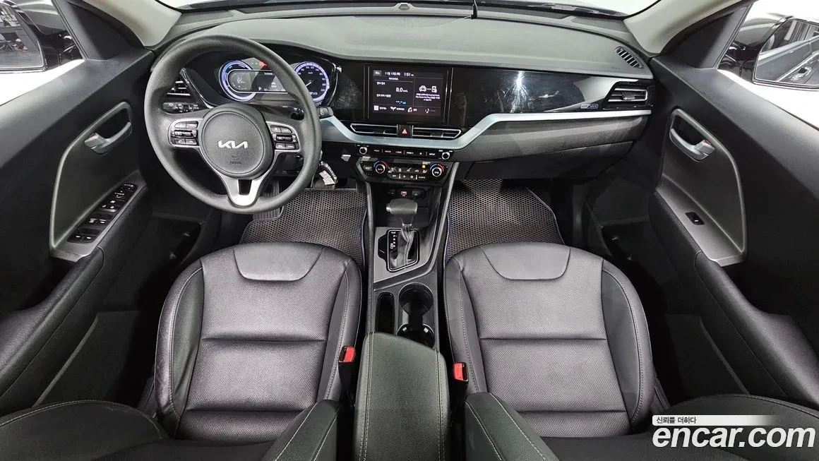 Kia Niro 1.6 Hybrid, снимка 7 - Автомобили и джипове - 54509353