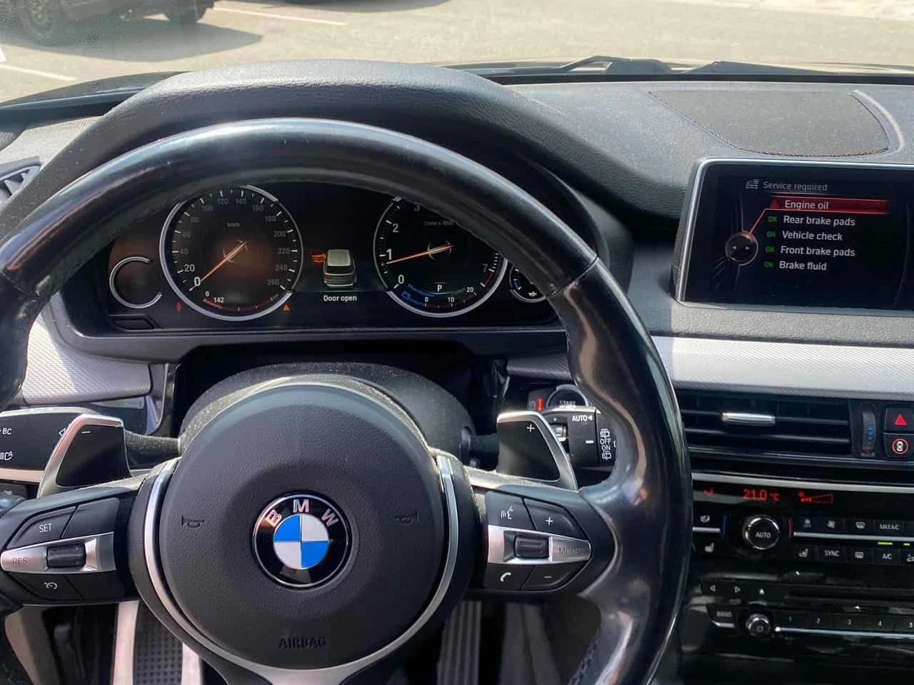 BMW X5 * xDrive50i * CARFAX * M PACK * 1 СОБСТВЕНИК * , снимка 8 - Автомобили и джипове - 54847462