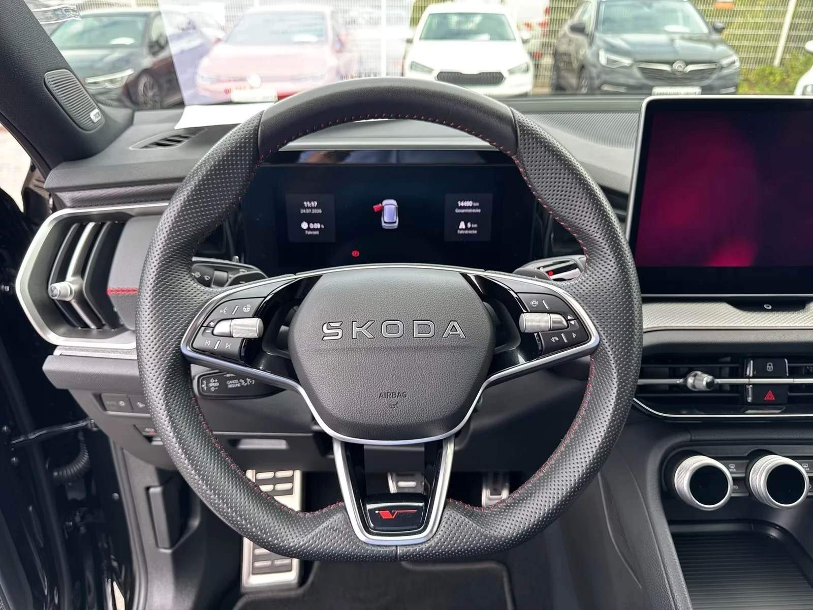 Skoda Kodiaq RS 2.0 TSI 4x4 360-CAM HEAD-UP MATRIX-LED , снимка 7 - Автомобили и джипове - 55607086