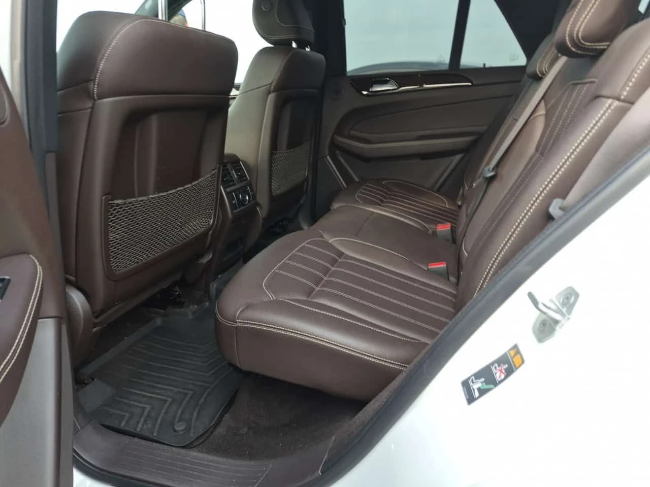 Mercedes-Benz GLE 400 АМГ Пакет/CARFAX/Панорама/Подгрев/Памет, снимка 12 - Автомобили и джипове - 55711816