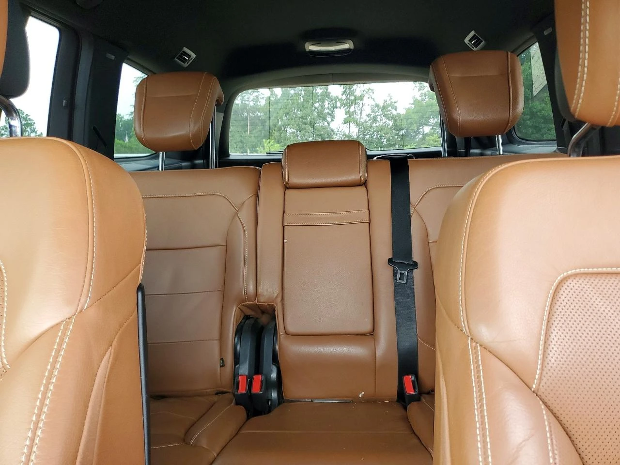Mercedes-Benz GLS 500 550* AMG* 4MATIC* ОБДУХ, снимка 10 - Автомобили и джипове - 56013238