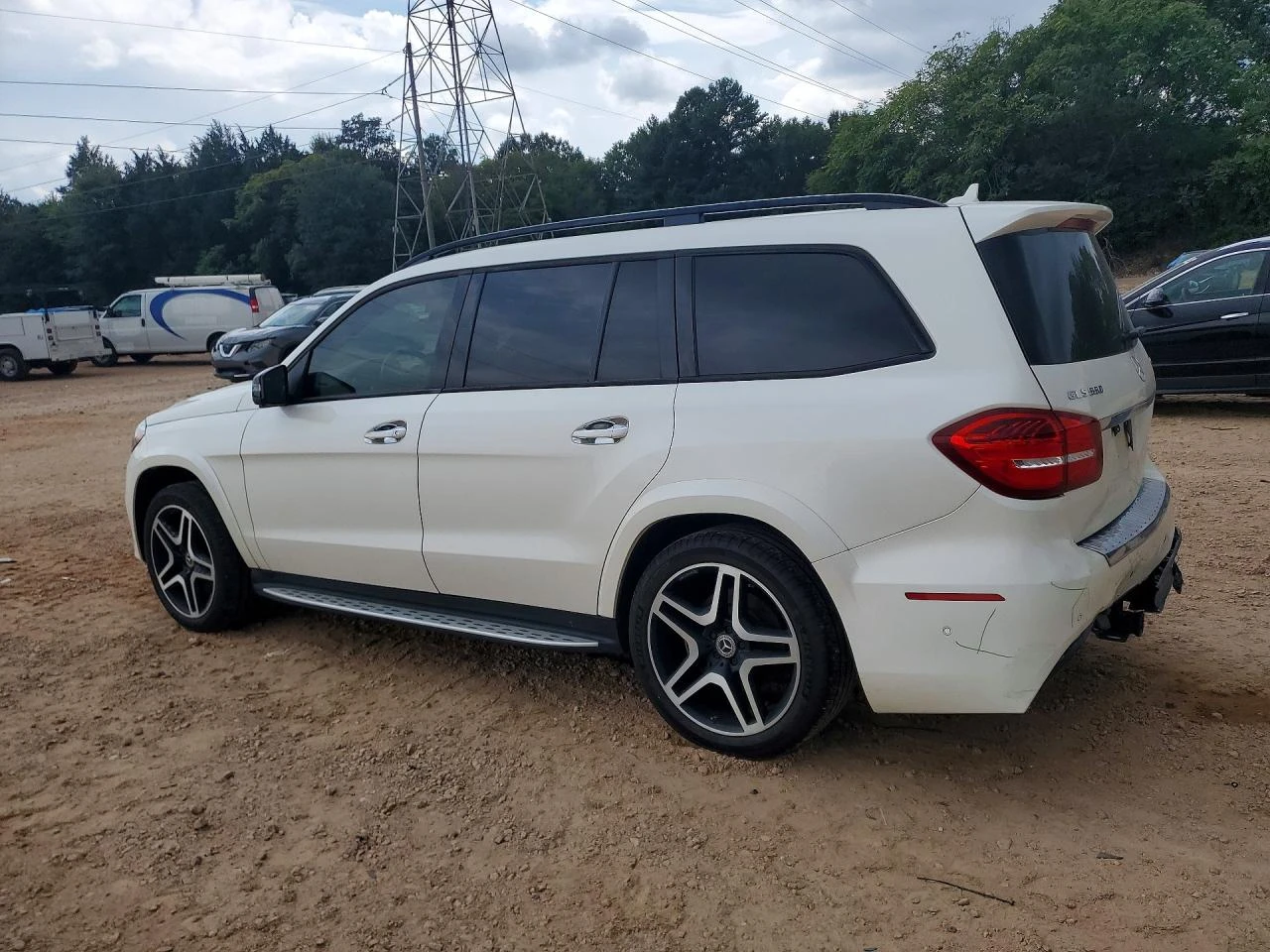 Mercedes-Benz GLS 500 550* AMG* 4MATIC* ОБДУХ, снимка 2 - Автомобили и джипове - 56013238