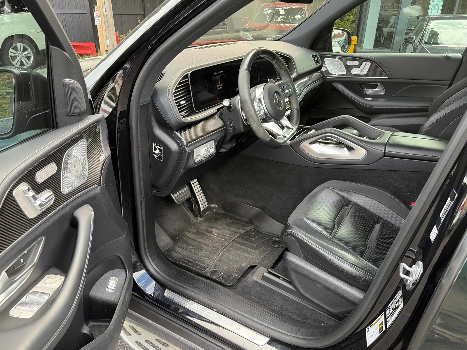 Mercedes-Benz GLE 53 4MATIC DISTRONIC* BURMESTER* ОБДУХВАНЕ* КАРБОН, снимка 15 - Автомобили и джипове - 56120591