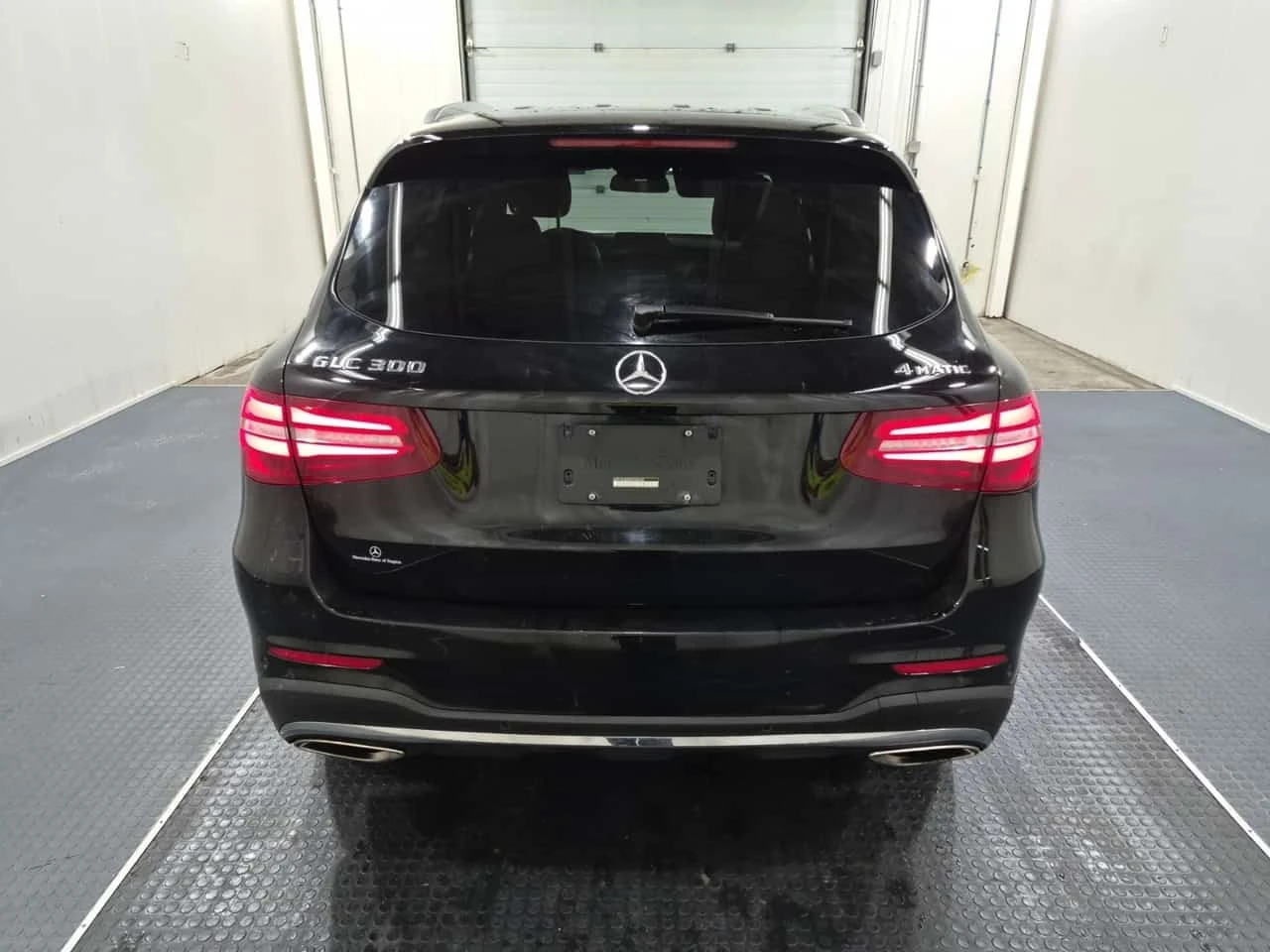 Mercedes-Benz GLC 300 PANO| 360CAM| ПАМЕТ| 2 КЛЮЧА| , снимка 17 - Автомобили и джипове - 56198435