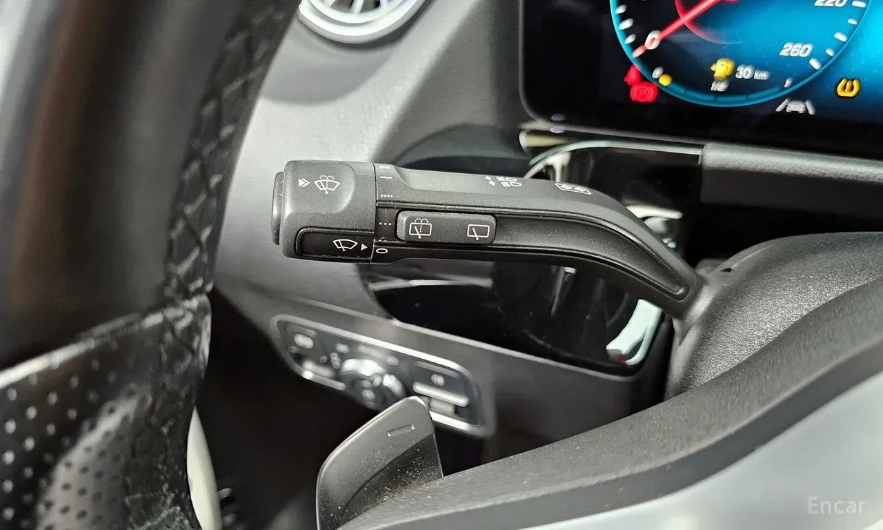 Mercedes-Benz GLA 250 AMG* LINE* 4MATIC* ���������* LANE* ASSIST*  | Mobile.bg � ����������� 15