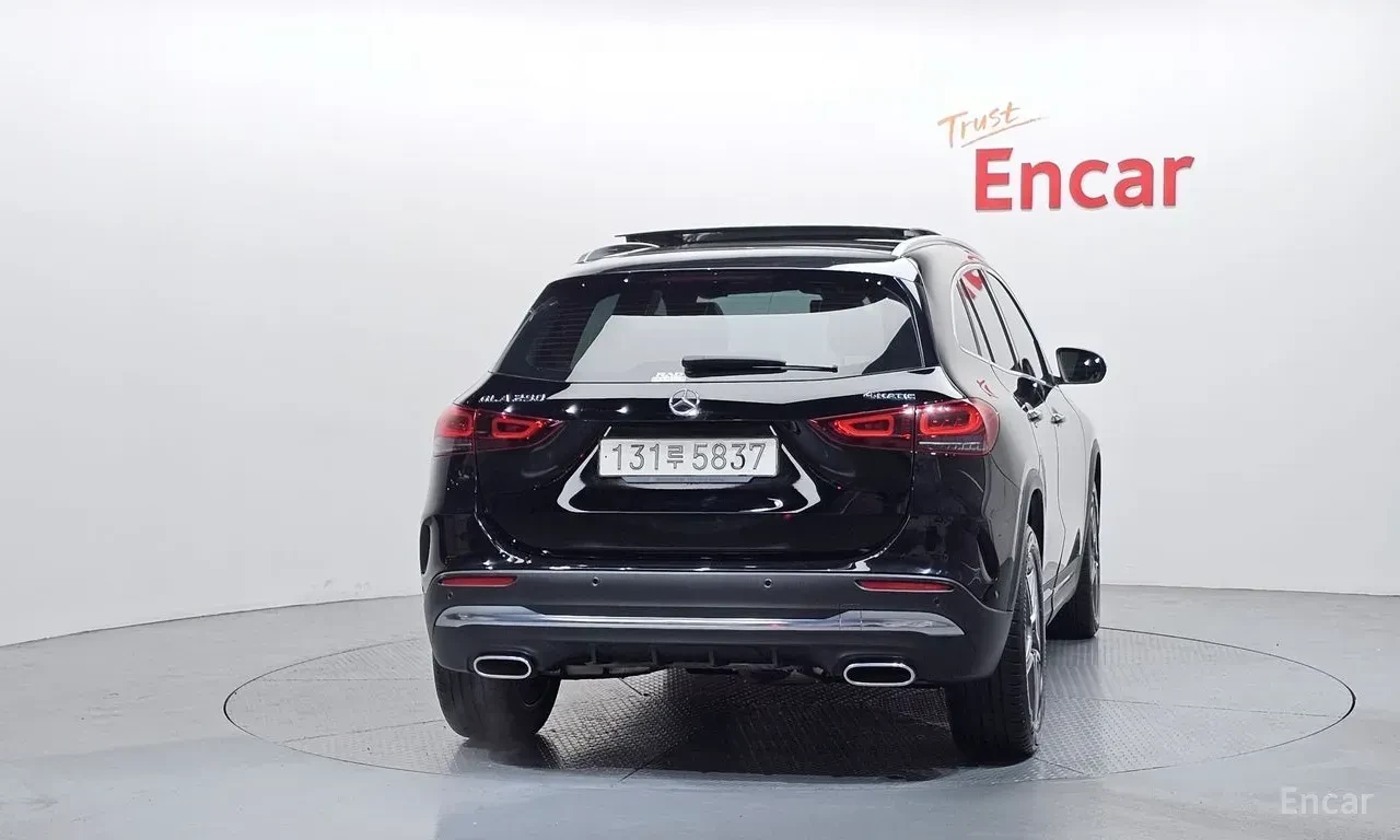 Mercedes-Benz GLA 250 AMG* LINE* 4MATIC* ���������* LANE* ASSIST*  | Mobile.bg � ����������� 4