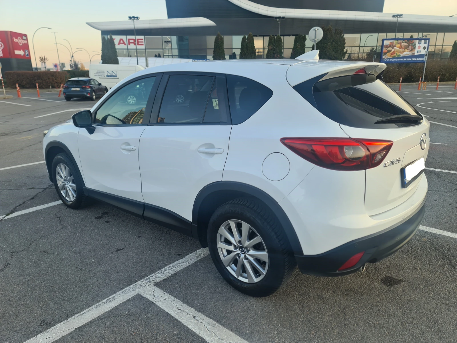 Mazda CX-5 2.2 4X4 АВТОМАТ, снимка 8 - Автомобили и джипове - 56463656