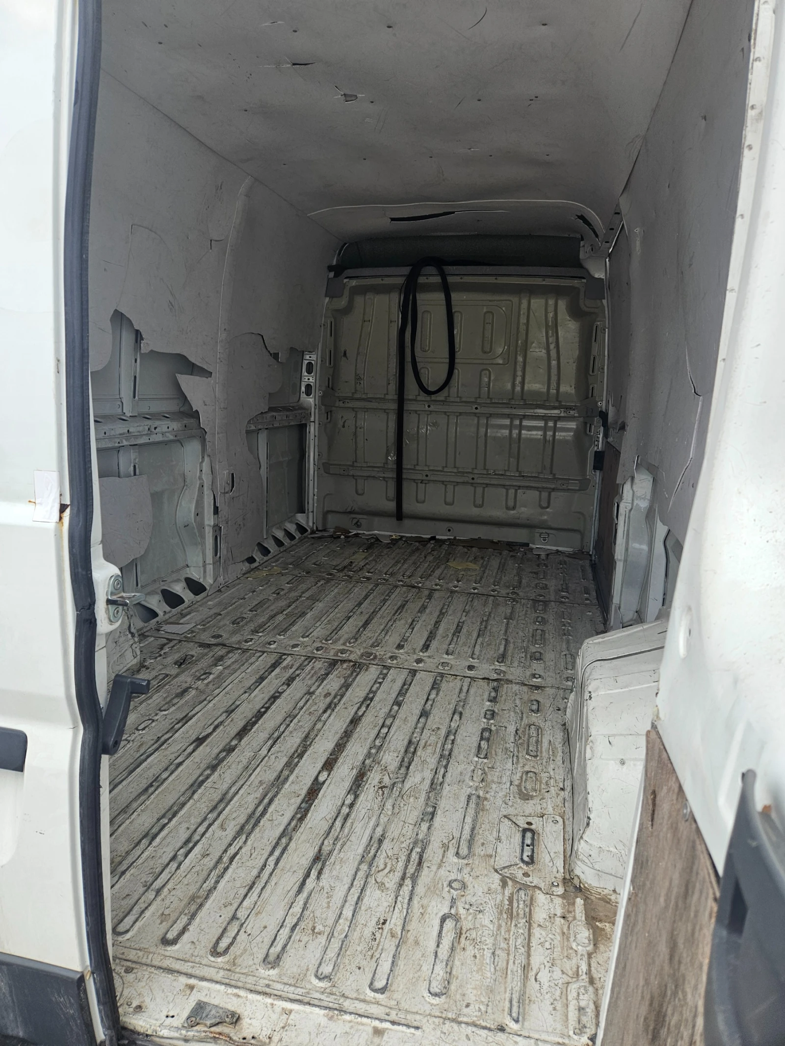 Fiat Ducato Товарен, снимка 8 - Бусове и автобуси - 54069522