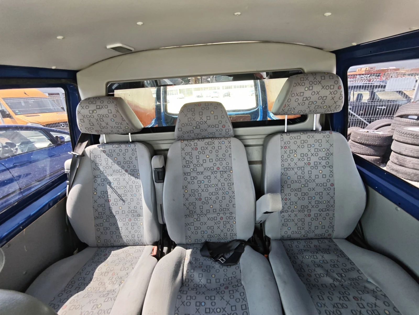 VW T5, снимка 10 - Бусове и автобуси - 55578377