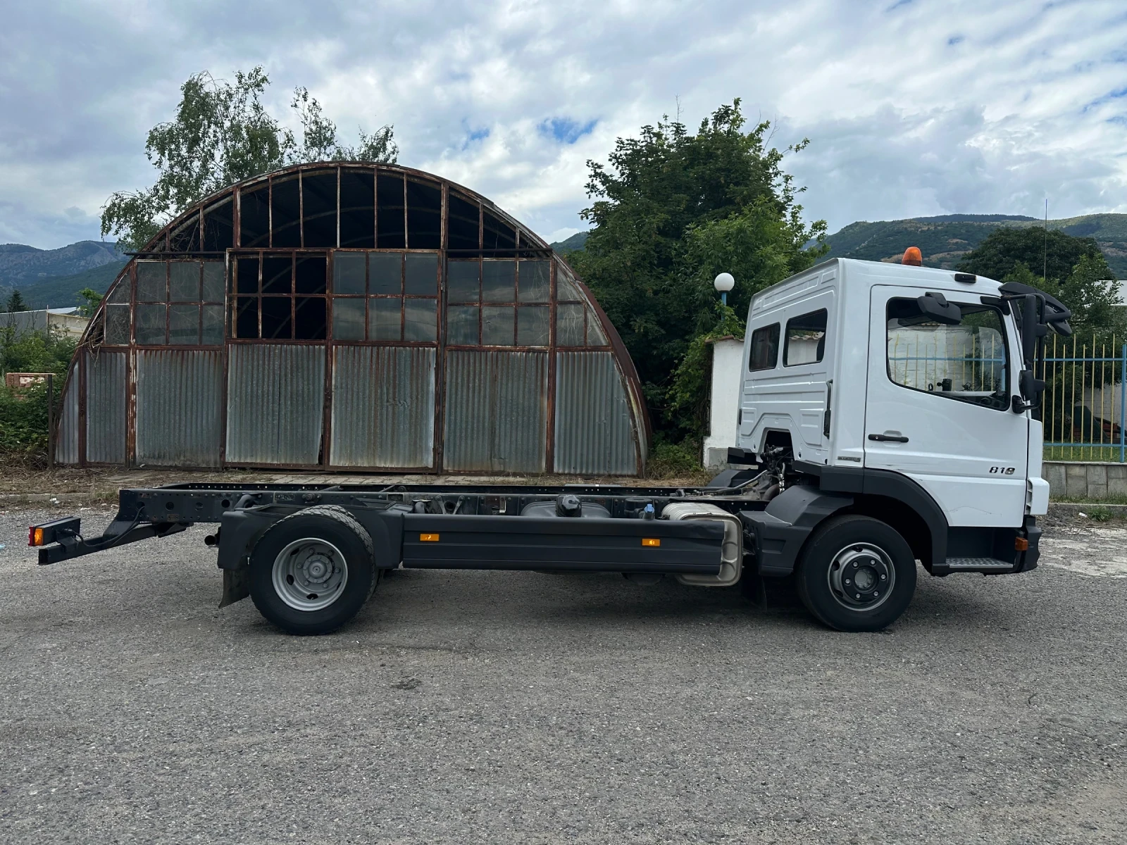 Mercedes-Benz Atego 818* Помпа* 3.60м. междуосие* Топ състояние, снимка 4 - Камиони - 55191394