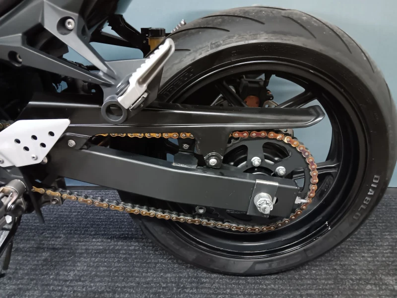 Kawasaki Z 750, снимка 15 - Мотоциклети и мототехника - 50526397