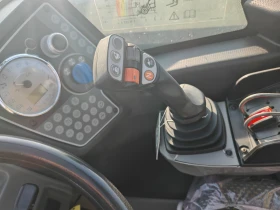 Телескопичен товарач Claas Scorpion 7055 лизинг с първоначална вноска 3, 8%, снимка 13