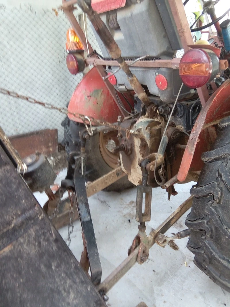 Трактор Zetor 25, снимка 8 - Селскостопанска техника - 52563028