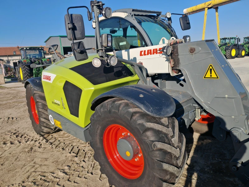 Телескопичен товарач Claas Scorpion 7055 лизинг с първоначална вноска 3, 8%, снимка 3 - Селскостопанска техника - 53039528