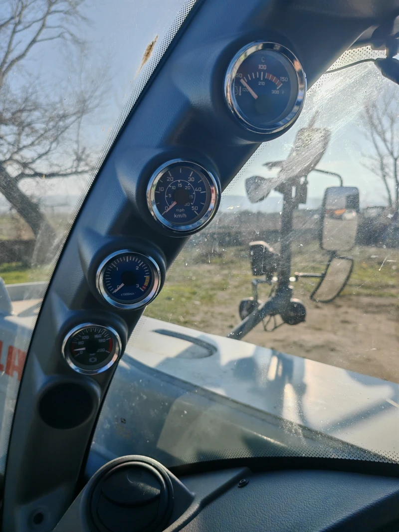 Телескопичен товарач Claas Scorpion 7055 лизинг с първоначална вноска 3, 8%, снимка 14 - Селскостопанска техника - 53039528