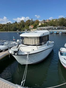 Лодка Quicksilver Pilot House 555, снимка 5 - Воден транспорт - 52965824