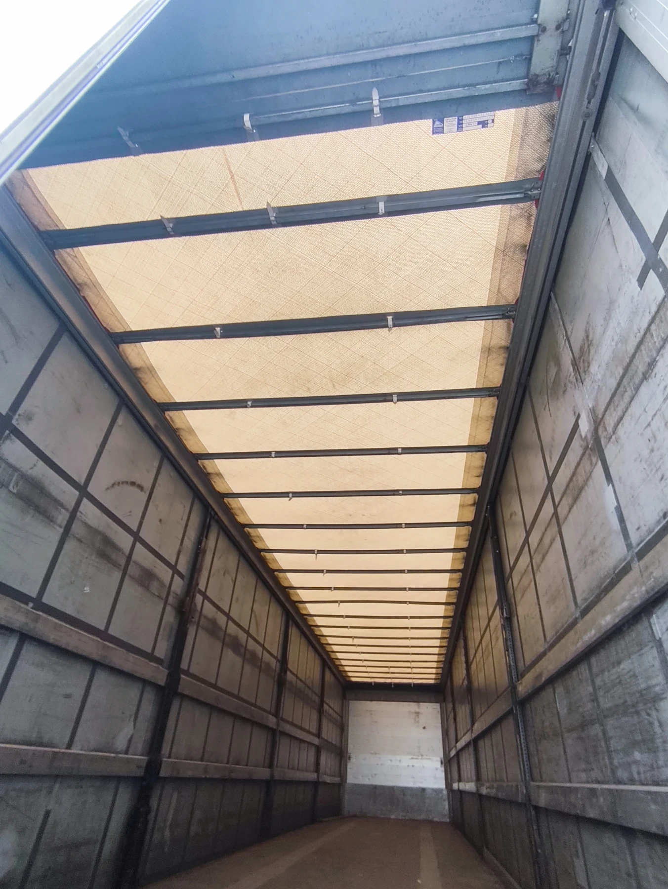 ����������� Schwarzmuller | Mobile.bg � ����������� 7