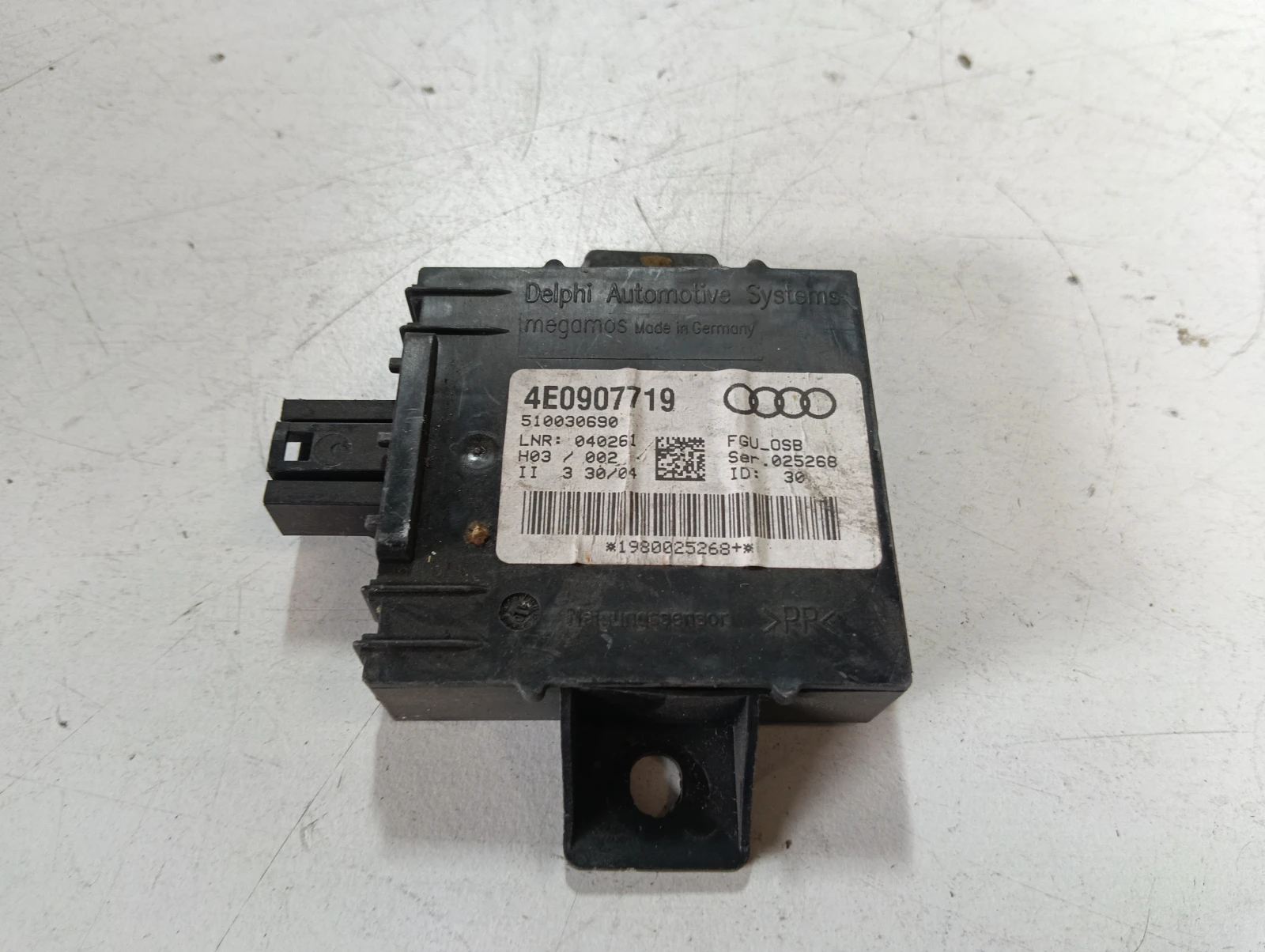 модул Audi A8