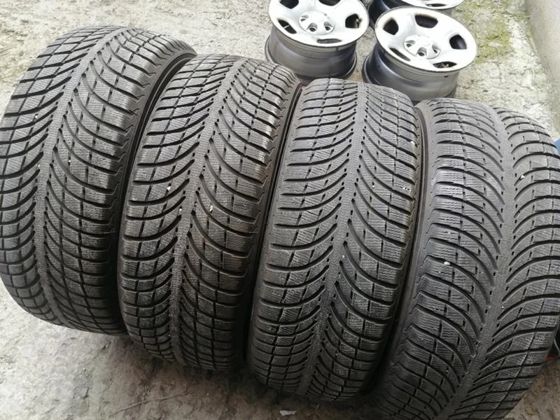 Гуми Зимни 235/55R19, снимка 3 - Гуми и джанти - 31188478