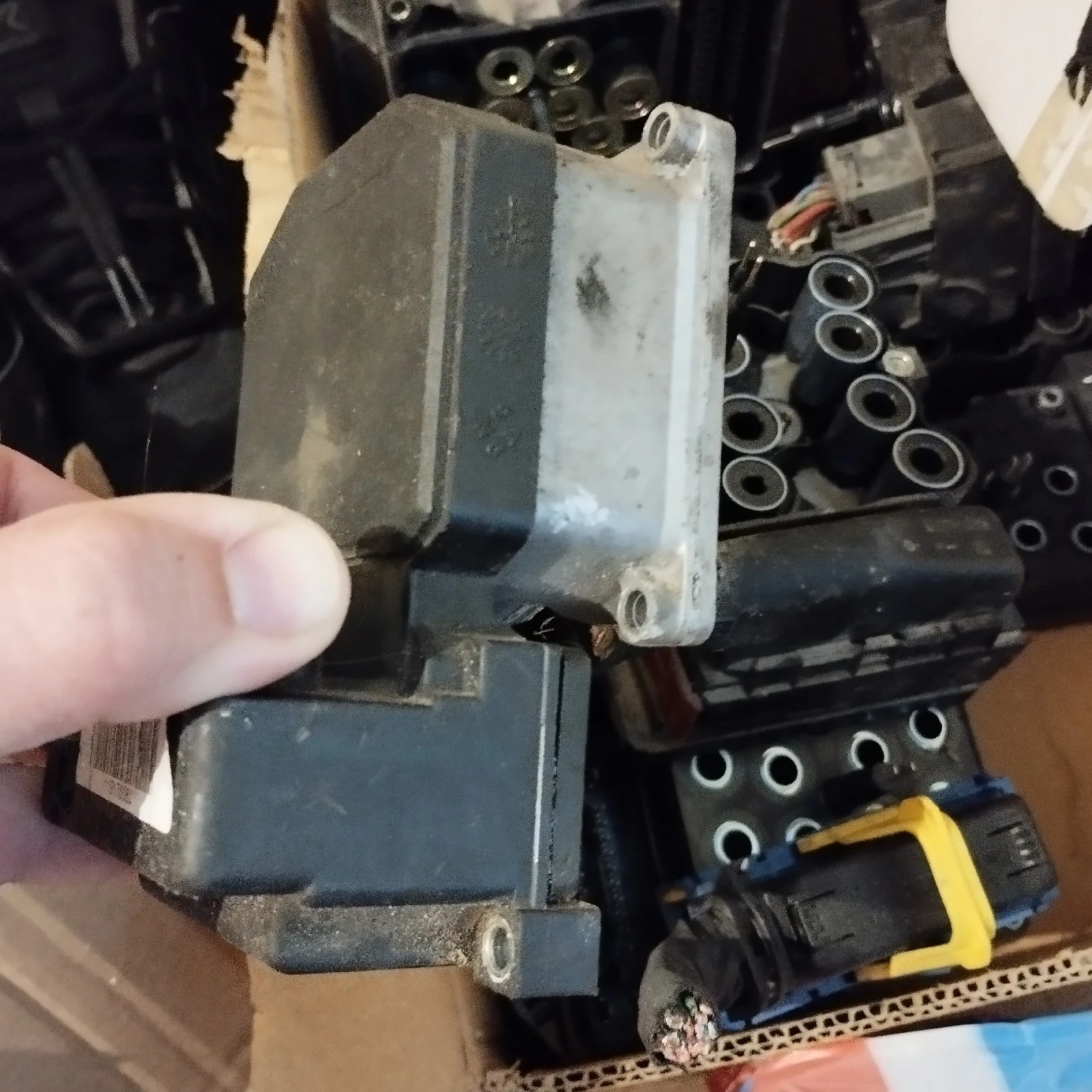     ABS   | Mobile.bg   5