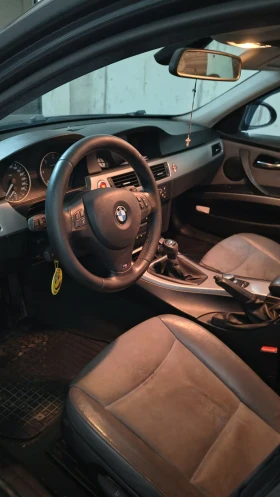 BMW 320, снимка 6