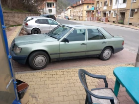 Mercedes-Benz 124, снимка 7