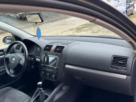 VW Golf 1.9 105к.с 6ск, снимка 5